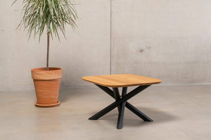 Couchtisch Eiche natur, sechseckige Profilbeine, minimalistische Form