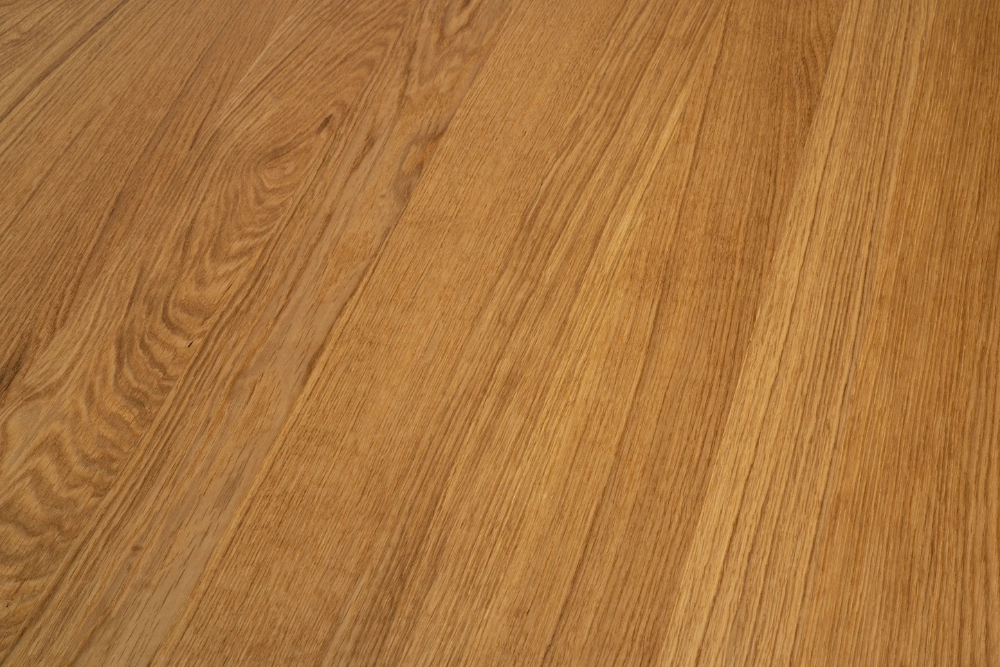 stiks Esstisch aus massiver Eiche, geölte Oberfläche