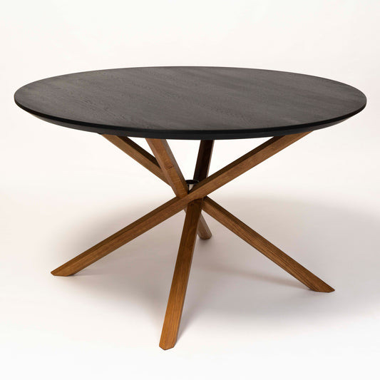 stiks Esstisch aus massiver Eiche, rund, geölte Oberfläche